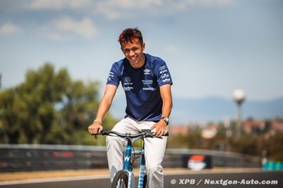 Albon peut-il être intéressé par un transfert chez Aston Martin F1&nbsp;?
