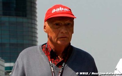 Lauda plays down Vettel-to-Mercedes reports