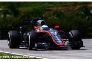 Honda 'still 100hp down' on rivals - report