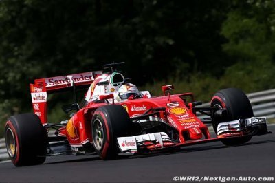Les deux Ferrari terminent dans les roues d’une Red Bull