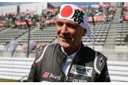 Un point avec le Dr Wolfgang Ullrich avant la Chine