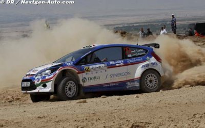 Tanak passe mécanicien durant les tests SWRC de l’Acropole
