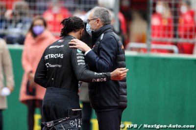 Domenicali&nbsp;: Hamilton ’se sent bien en F1, c’est là qu’est sa place’