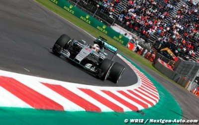 Hamilton ne comprend toujours pas la raison de son deuxième arrêt