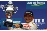 Tarquini reste le roi de la pole