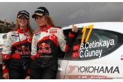 Cetinkaya entre dans l'histoire du rallye d'Écosse