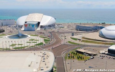 Controversial Putin to attend Russia GP
