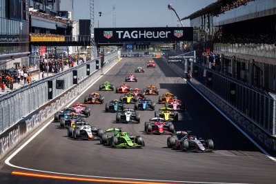 F2, Madring, Course Sprint&nbsp;: Première victoire pour Miyata