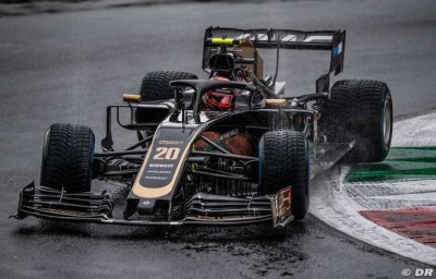 Magnussen not worried about expiring contract