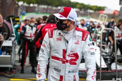 Raikkonen ne renie pas ’l’argent gagné en F1’ mais la vie est ’plus importante’