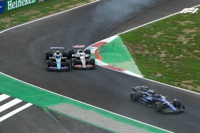 Suspendu pour un GP, Magnussen s’en prend aux commissaires de la FIA