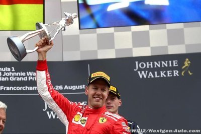 Vettel veut que la F1 arrête les trophées ’sponsorisés’