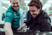 Comment un pilote de F1 moule son siège avec son équipe