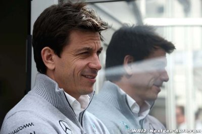 Wolff&nbsp;: Rosberg a autant de pression que Hamilton