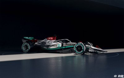 Wolff justifie le retour à la livrée argentée pour Mercedes F1