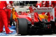 Pirelli : des débris à l'origine des crevaisons de Massa