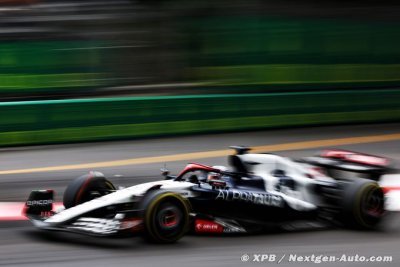 ’Patient’ de Vries tries to revive F1 career