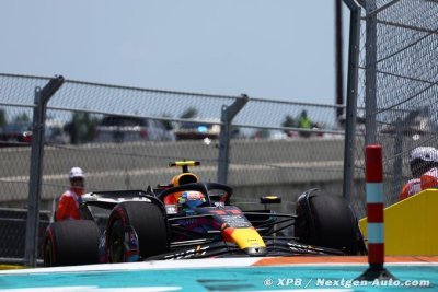Perez on pole in Miami as Leclerc crashes in Q3