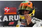 Ecclestone, Hamilton, urge 'better car' for Chandhok