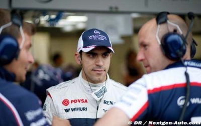 Maldonado denies talks to replace Raikkonen at Lotus