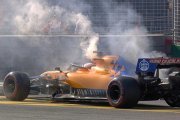 Sainz a manqué de chance aujourd'hui à Melbourne