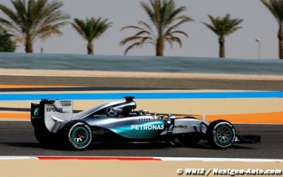 Bahreïn L3&nbsp;: Hamilton bat Vettel sur le fil