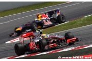 Hamilton must calm down and nurse tyres - Villadelprat