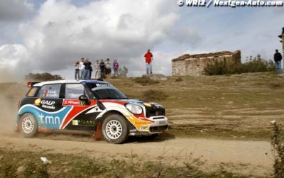 Deux MINI en course pour Araujo et Oliveira