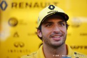 Carlos Sainz to race for McLaren from 2019