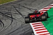 Ferrari were 'bluffing' with test pace - Wolff