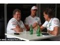 Mercedes propose officiellement un poste à Schumacher