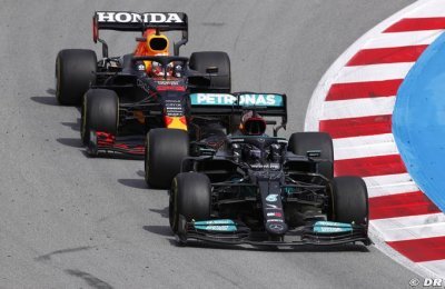 Mercedes F1 explique la stratégie de Hamilton au GP d’Espagne