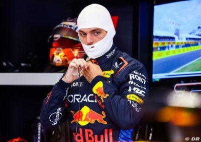 Verstappen maintient ses critiques et conteste avoir été ’trop loin’ à radio