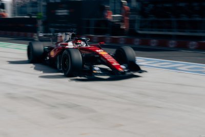 Ferrari accélère encore son développement, Leclerc impressionné par l’offensive