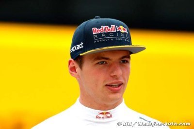 Lower profile for Jos helping Max Verstappen - Marko