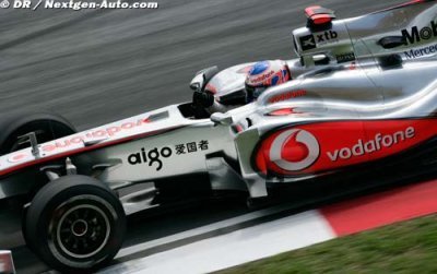 Button tops first practice in Shanghai