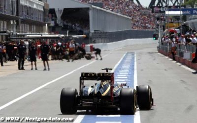 Qualifying key to victory for Lotus - Grosjean
