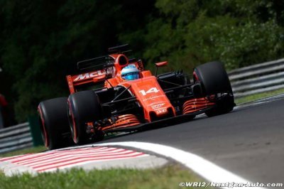 McLaren marque des points avec ses deux voitures