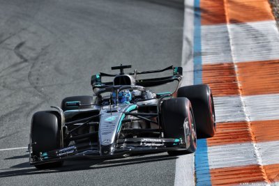 Russell pense ’mériter’ sa cinquième place mais il vise un podium à Zandvoort