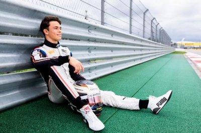 Nouveau champion de F2, Nyck De Vries n’exclut pas un avenir en Formule 1