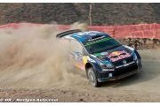 Volkswagen trio on course for the podium, Ogier at the front