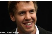 Vettel jokes amid Webber contract rumours