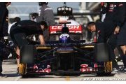 Pirelli met Daniel Ricciardo de bonne humeur