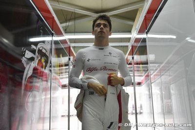 Leclerc flatté des propos de Hamilton à son égard
