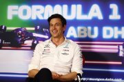 Wolff : Red Bull a été un grand adversaire pour Mercedes cette saison