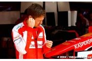 Vettel : Aller embêter les Mercedes et surveiller ses arrières
