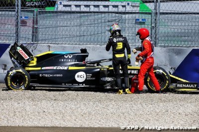 Styrie, EL2&nbsp;: Verstappen en tête, Ricciardo dans le mur