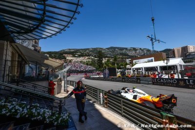 McLaren F1 annonce du retard pour sa MCL60 en version B