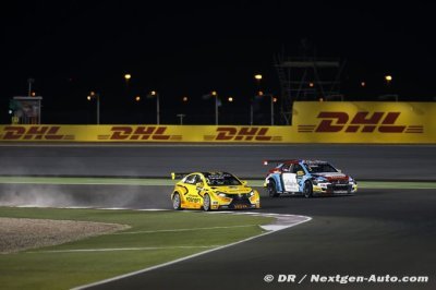 The moment Tarquini took the lead away from Chilton