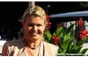 Wife says Schumacher 'moving forwards' in rehab